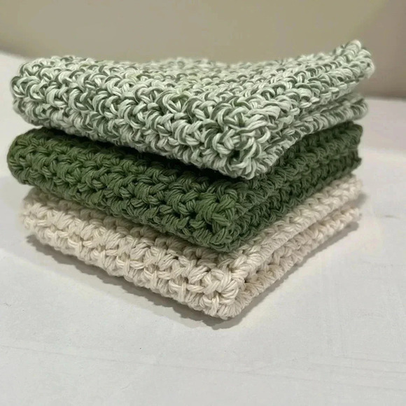 Hand Crocheted Washcloth/Dishcloth - Set of 3 - Picture 1 of 5